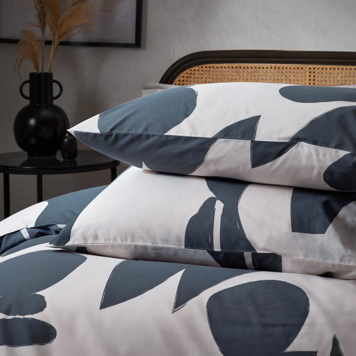 Meta Abstract Rich Dusk Cotton Duvet Cover Bedding Set - additional product view 3