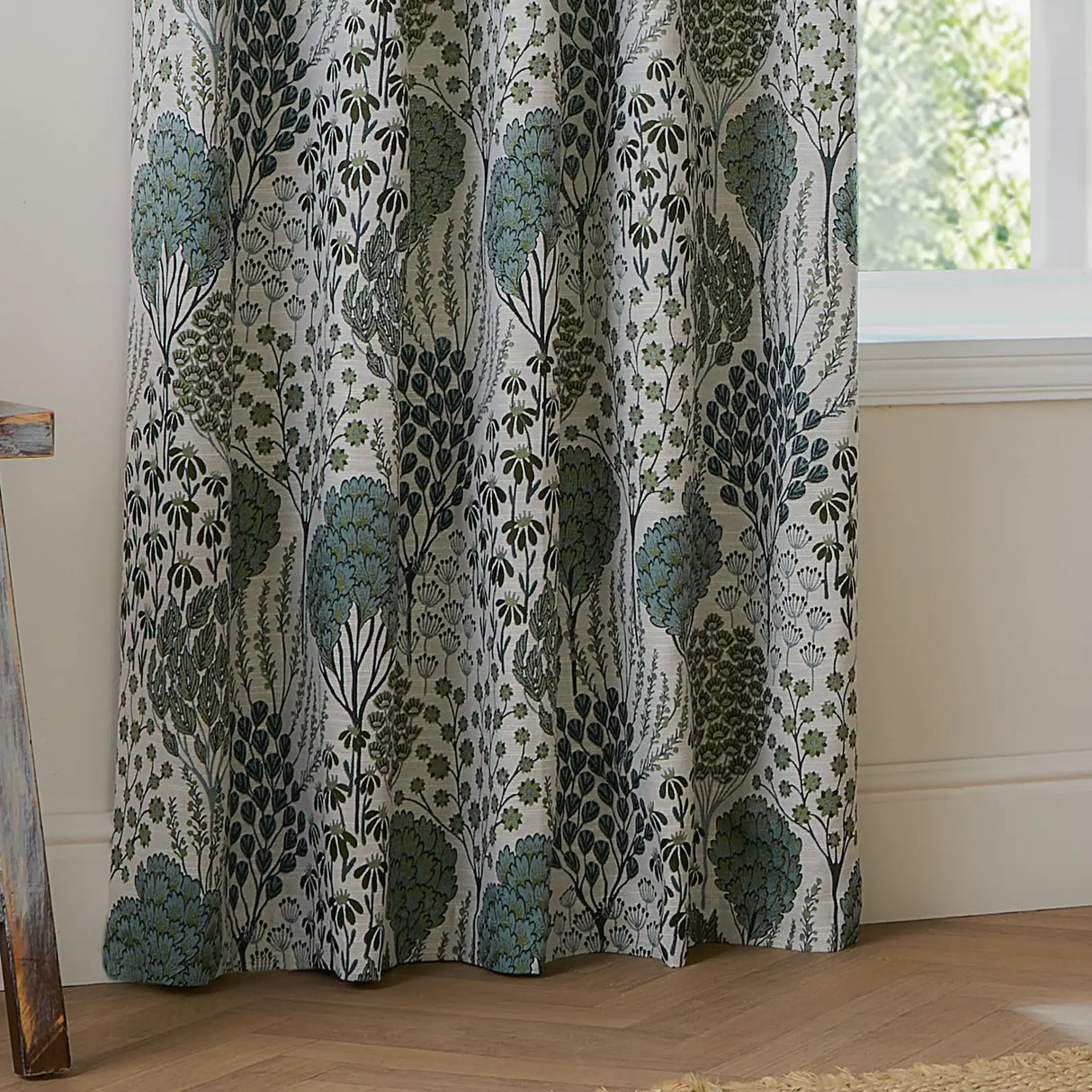Nature Ophelia Fully Lined Floral Jacquard Eyelet Curtains Thyme/Mineral - image 4