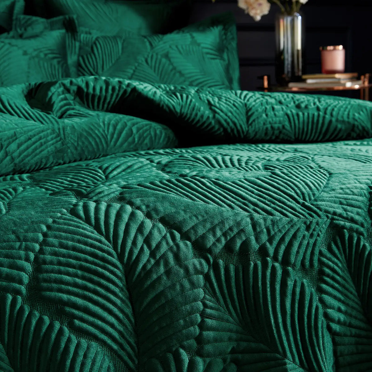 Palmeria Quilted Emerald 100% Cotton Duvet Cover Bedding Set - additional product view 1