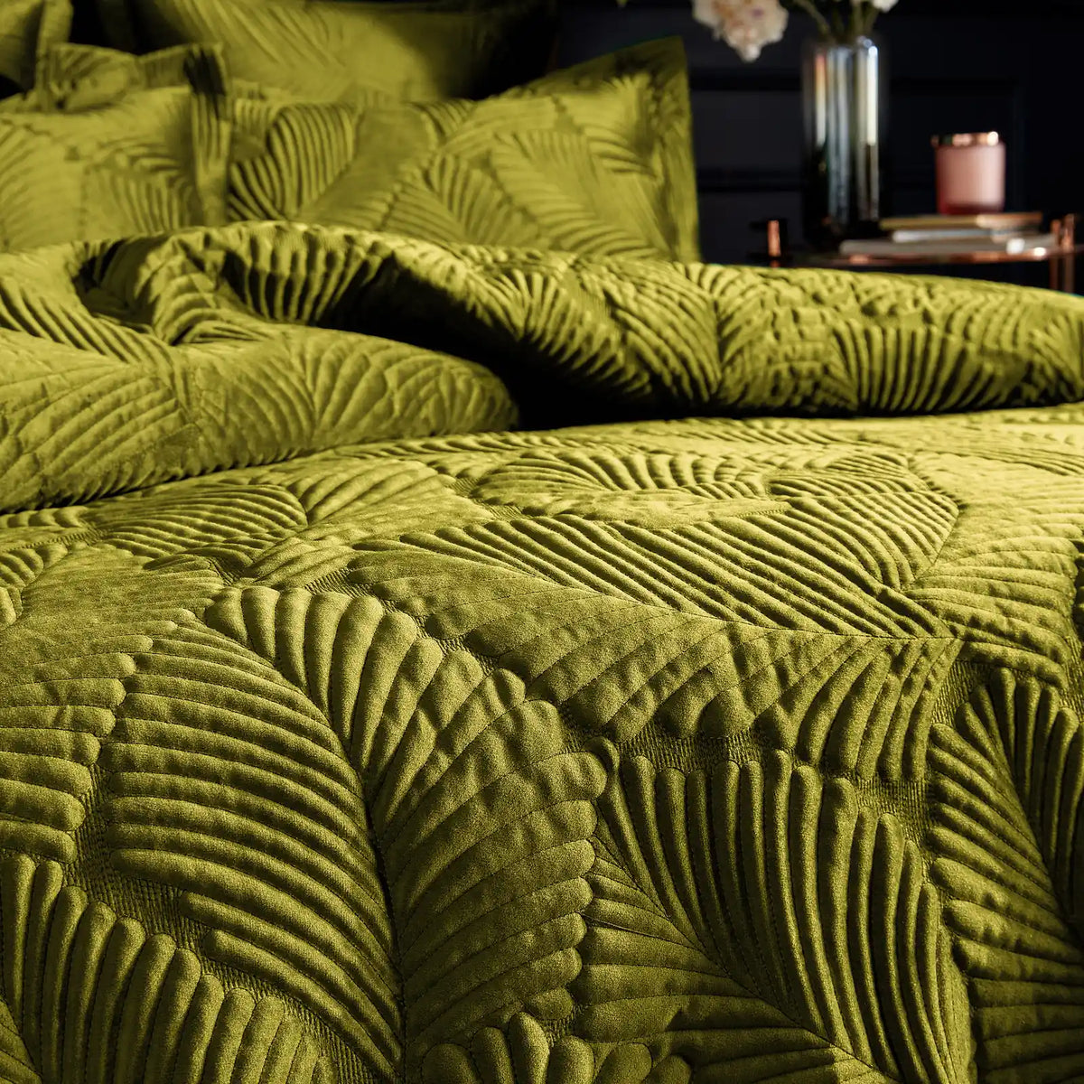 Palmeria Quilted Moss 100% Cotton Duvet Cover Bedding Set - additional product view 2