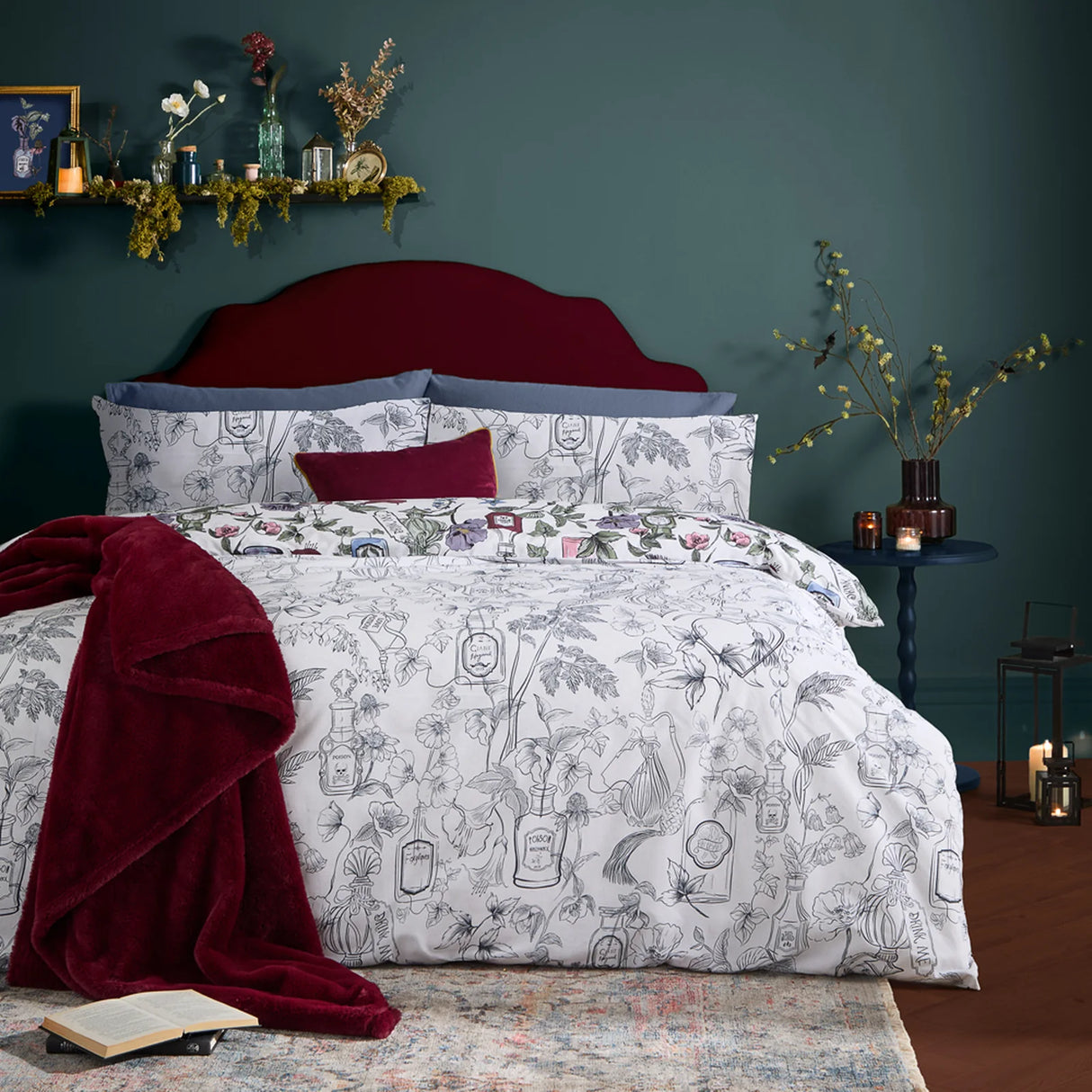 Pick Your Poison Reversible Halloween Duvet Cover Set image 2