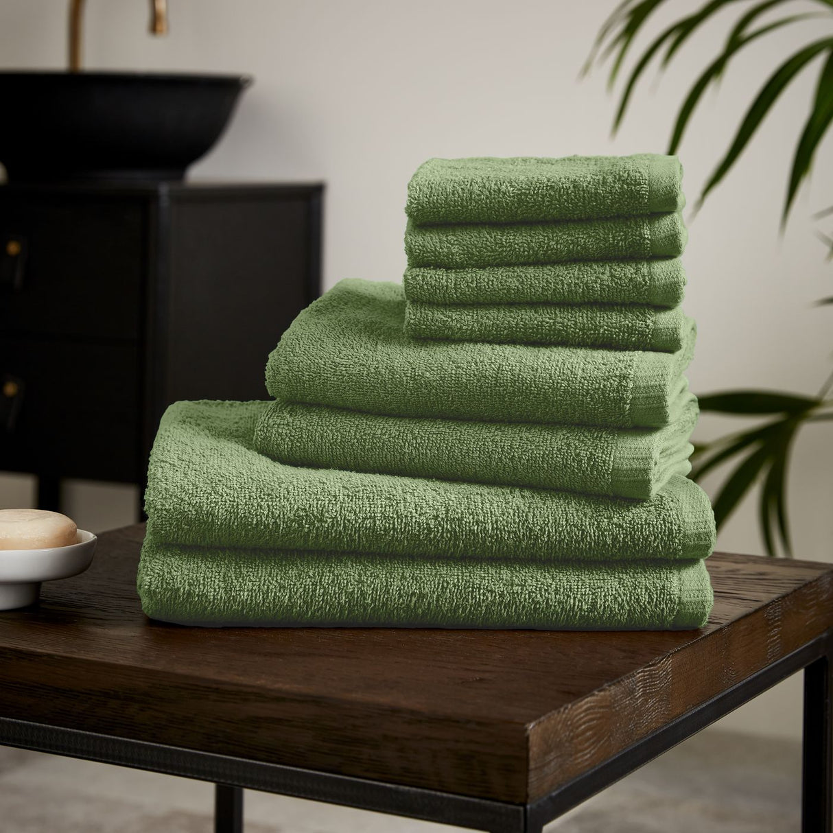 Catherine Lansfield Quick Dry Cotton 8 Piece Towel Set Sage Green