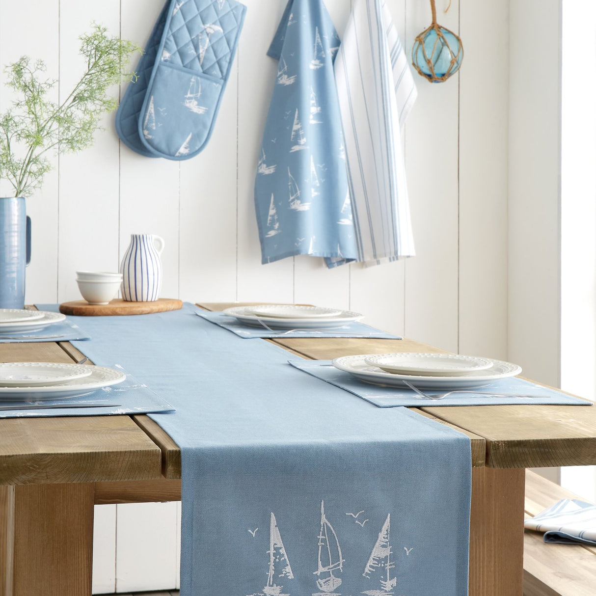 Catherine Lansfield Salcombe Boats Cotton 30x46cm Dining Placemat 4 Pack Blue