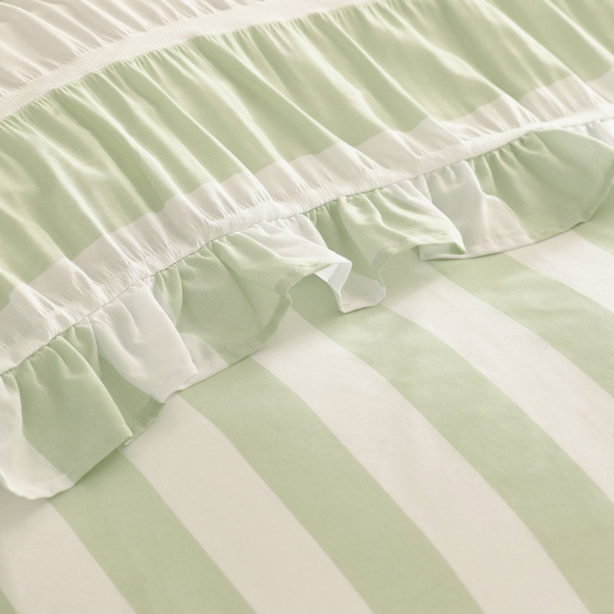 Catherine Lansfield Seersucker Frill Stripe Duvet Cover Set with Pillowcase Green