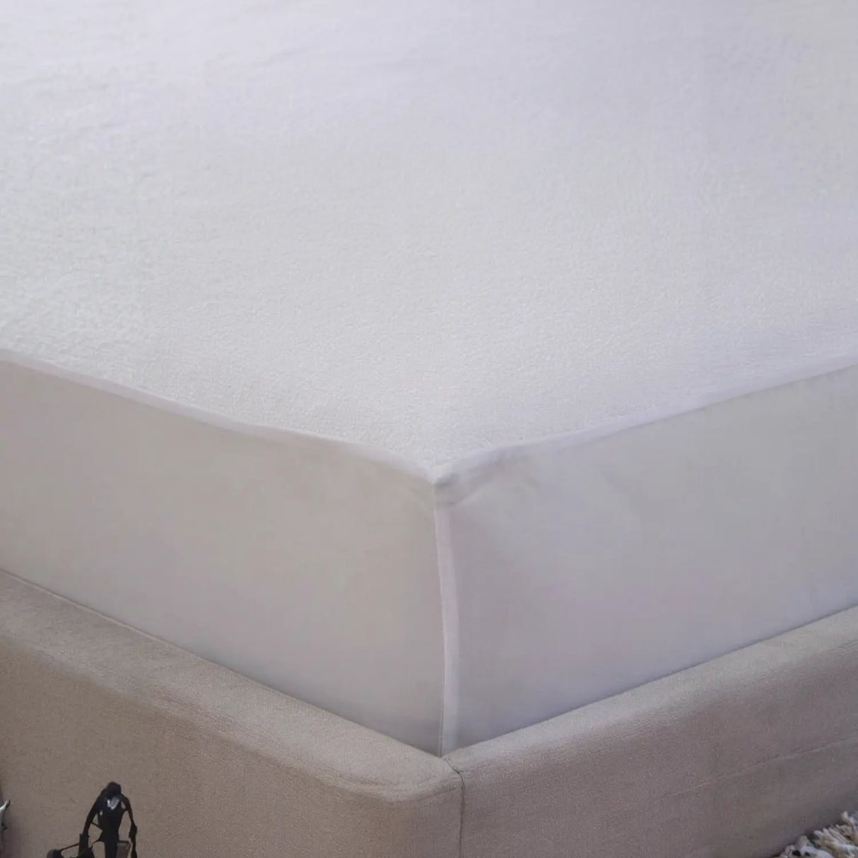 Terry Mattress Protector by Rapport