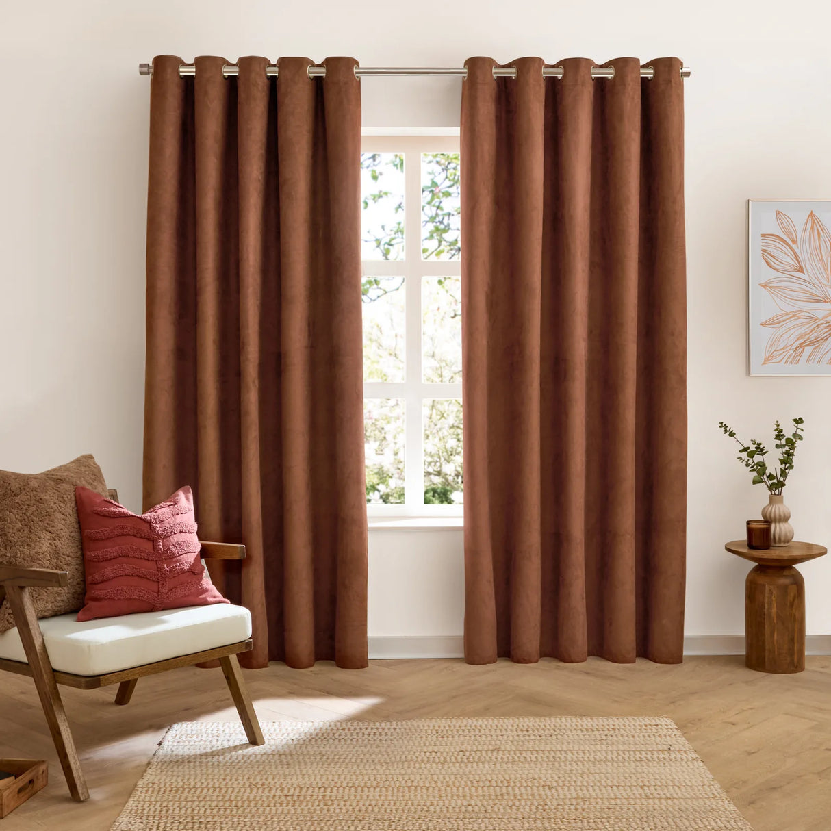 Verso Reversible Suede-look Blackout Eyelet Curtains Cinammon - image 3