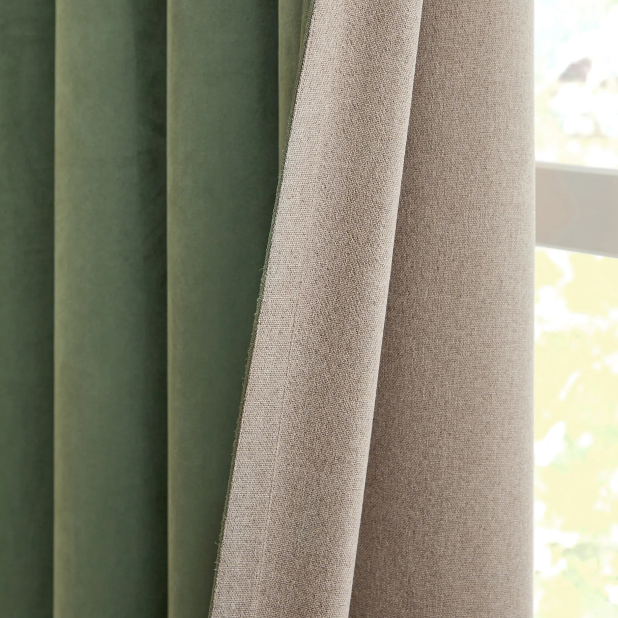 Verso Reversible Suede-look Blackout Eyelet Curtains Green - image 4