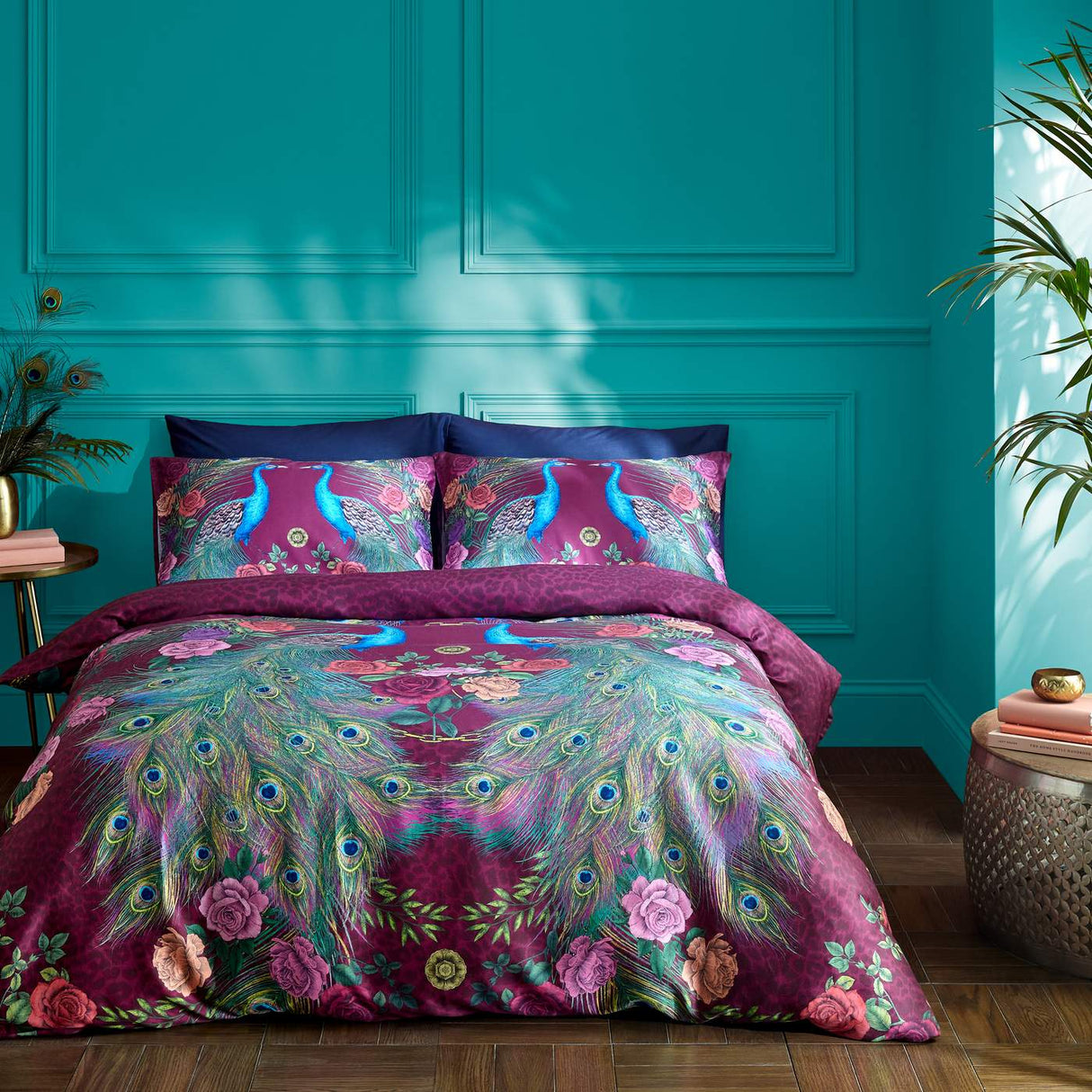Matthew Williamson Xanadu Peacock 200 Thread Count Cotton Duvet Cover Set - Pink