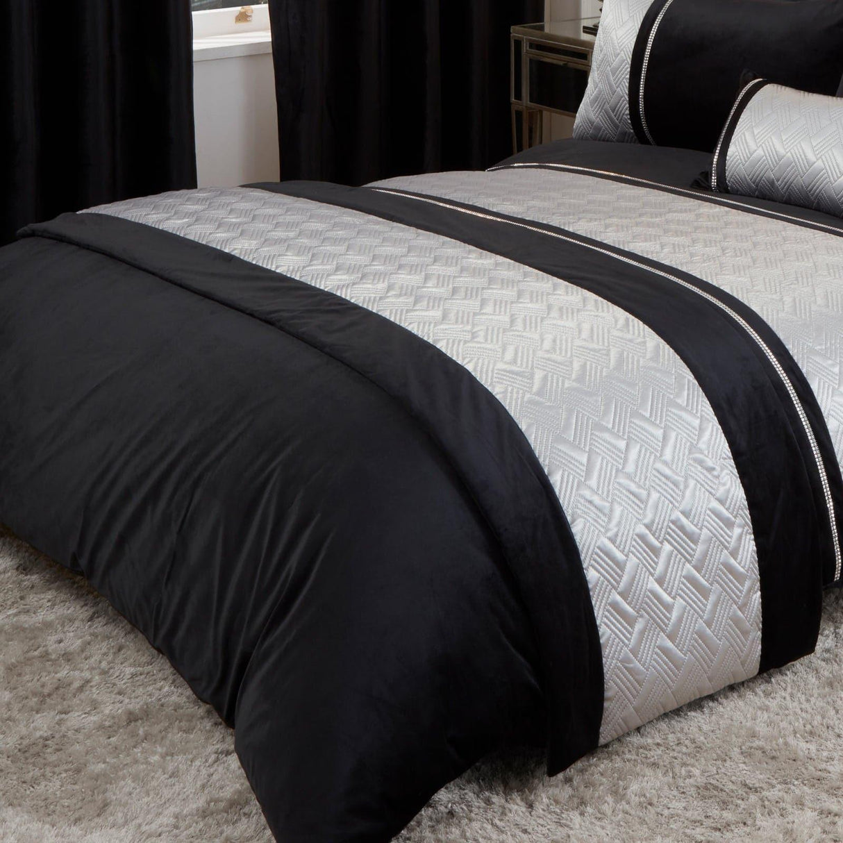 Capri Diamante Embellished Black & Silver Bed Runner Bedspreads & Runners Rapport