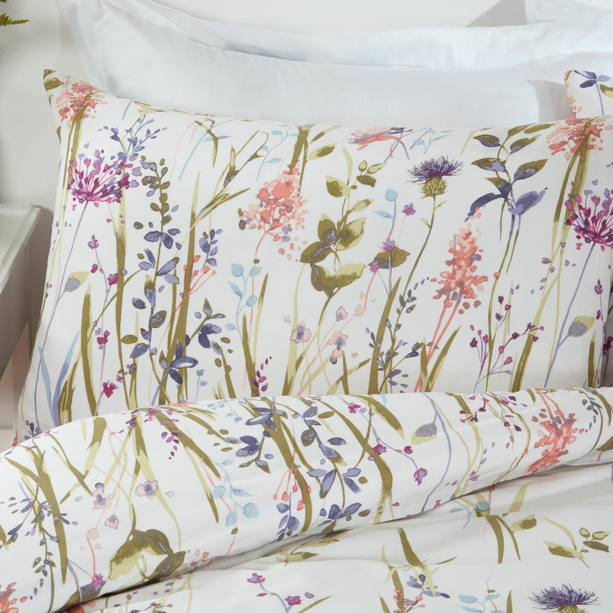 Hampshire Country Floral Multi Duvet Cover Set Duvet Cover Sundour