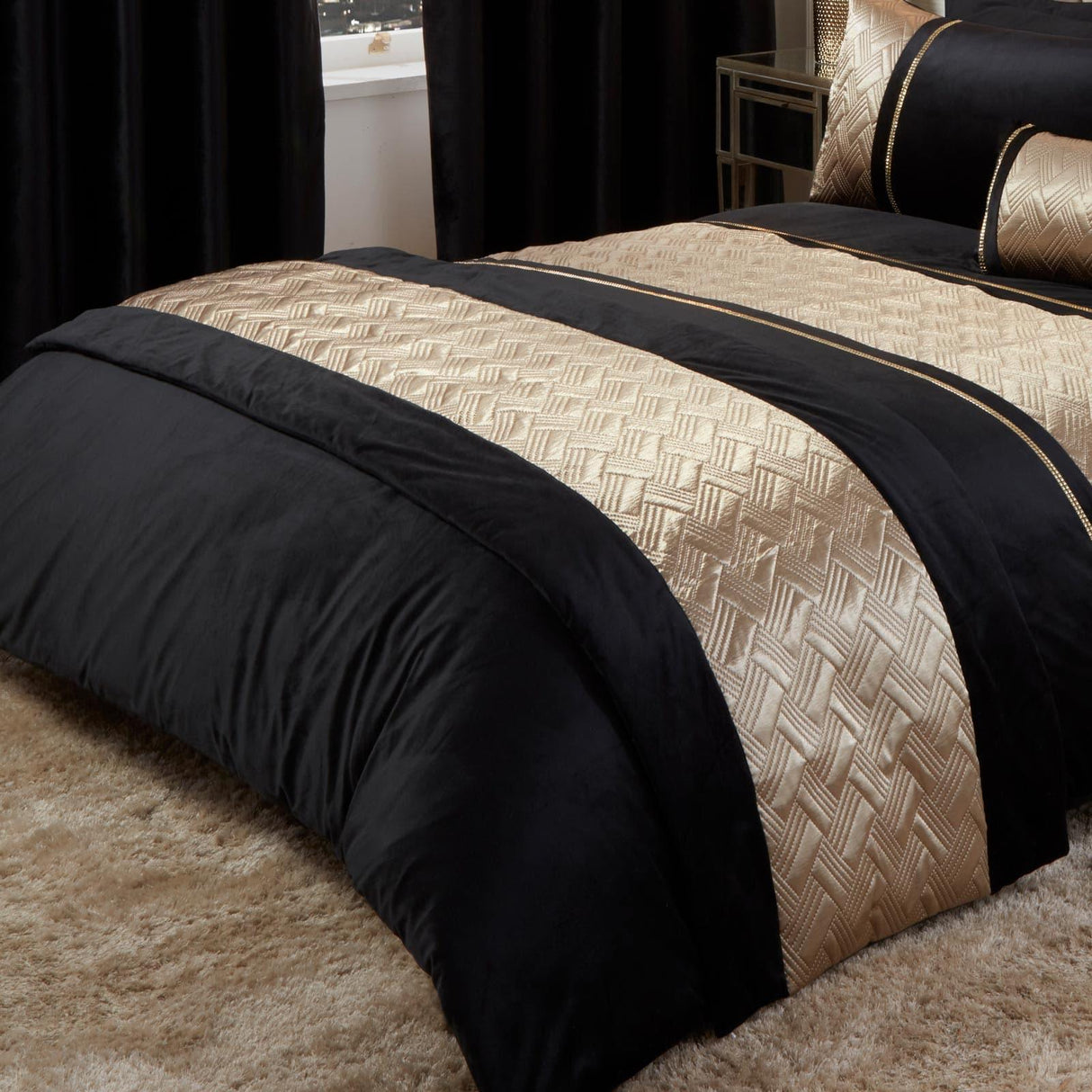Capri Diamante Embellished Black & Gold Bed Runner Bedspreads & Runners Rapport