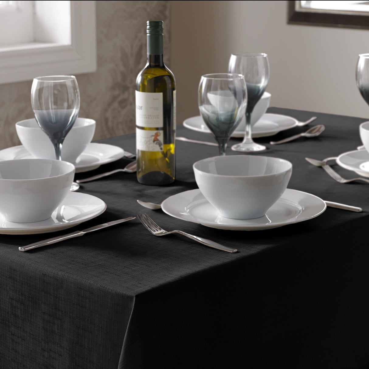 Select Plain Linen Look Black Tablecloths & Runners Tablecloths & Runners Alan Symonds 90cm Round
