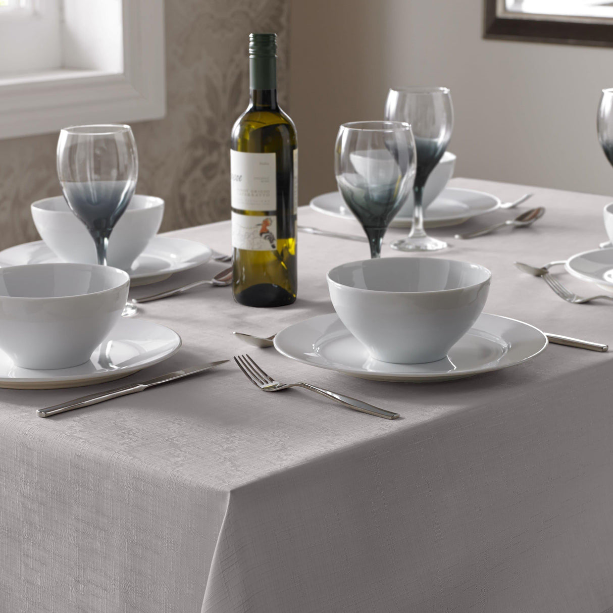 Select Plain Linen Look Silver Tablecloths & Runners Tablecloths & Runners Alan Symonds 90cm Round