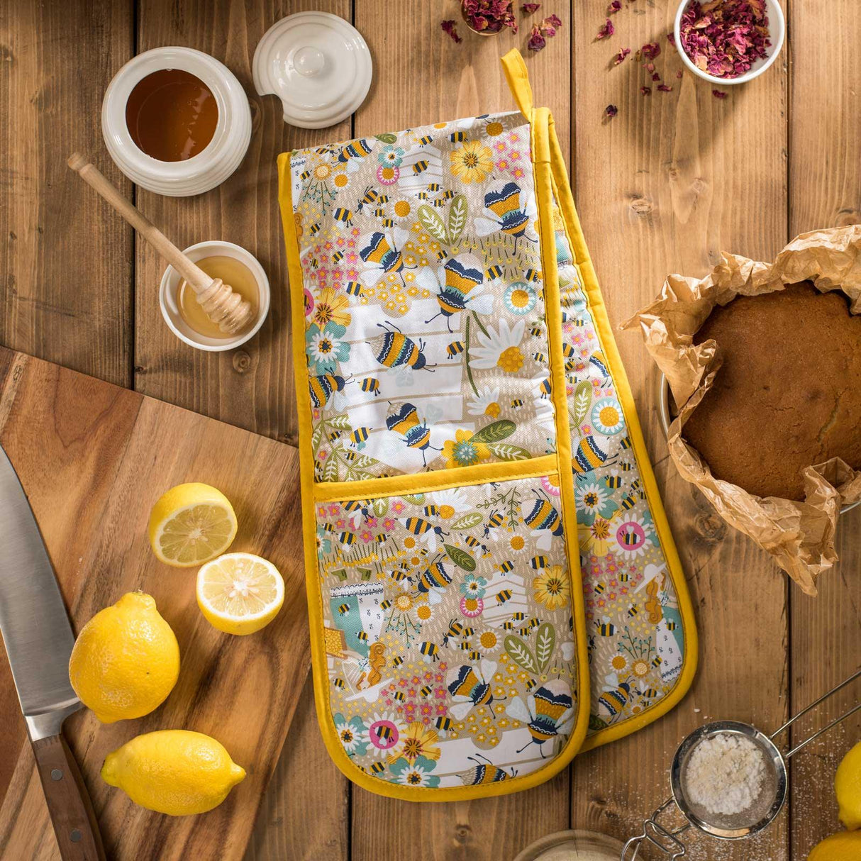 Bee Keeper Luxury Cotton Double Oven Glove Oven Gloves Ulster Weavers