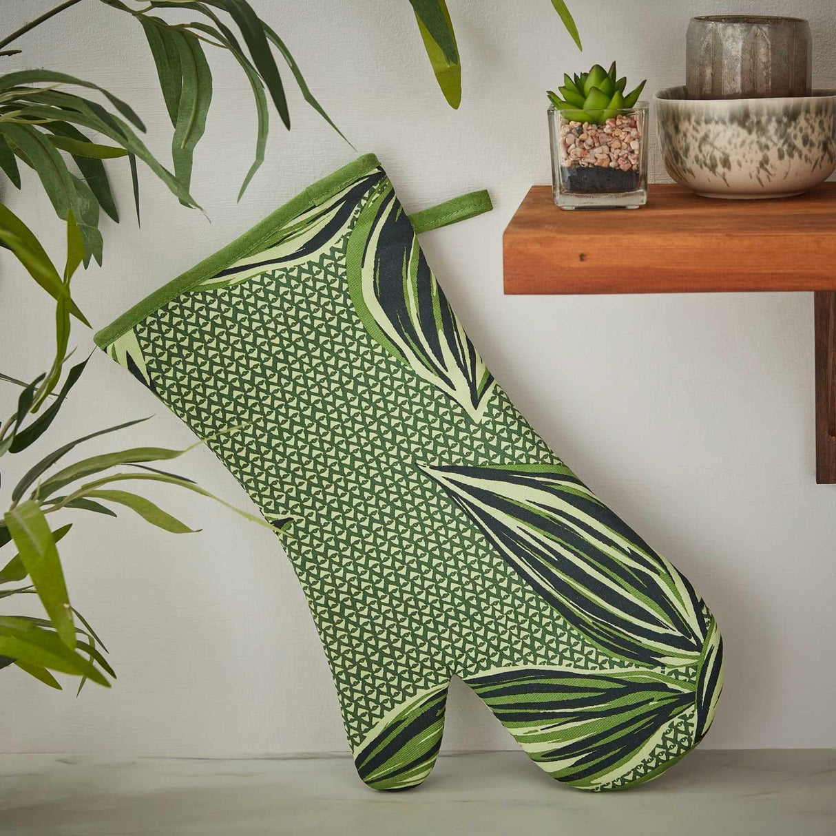 Geo Leaves Luxury Cotton Gauntlet Oven Mitt Oven Gloves Ulster Weavers