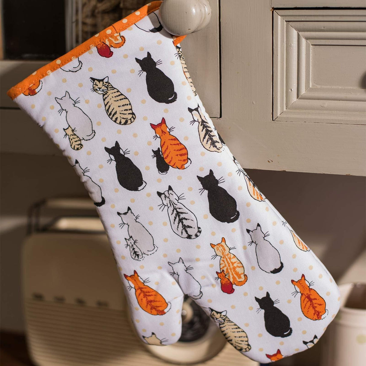 Cats in Waiting Luxury Cotton Gauntlet Oven Mitt Oven Gloves Ulster Weavers
