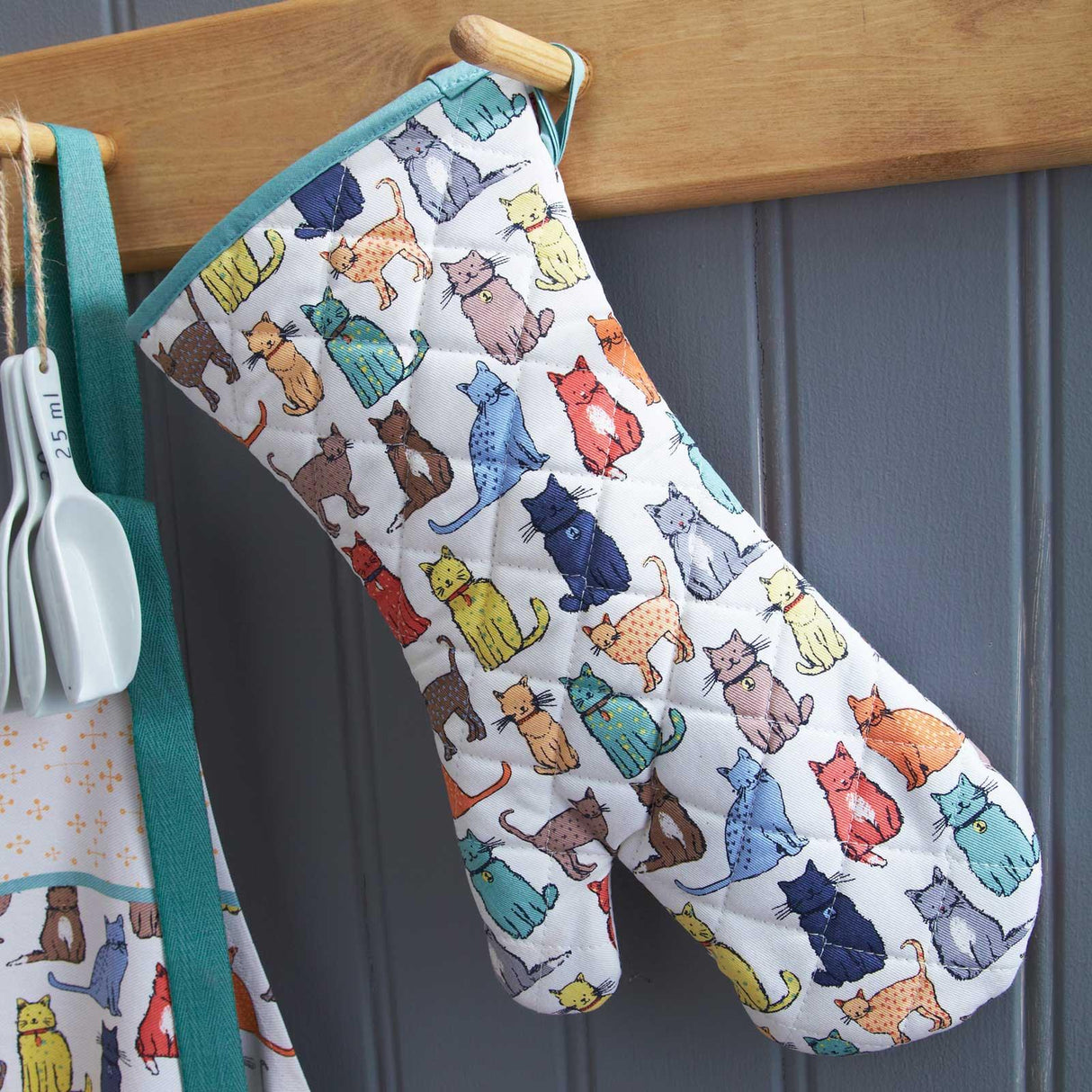 Catwalk Luxury Cotton Gauntlet Oven Mitt Oven Gloves Ulster Weavers