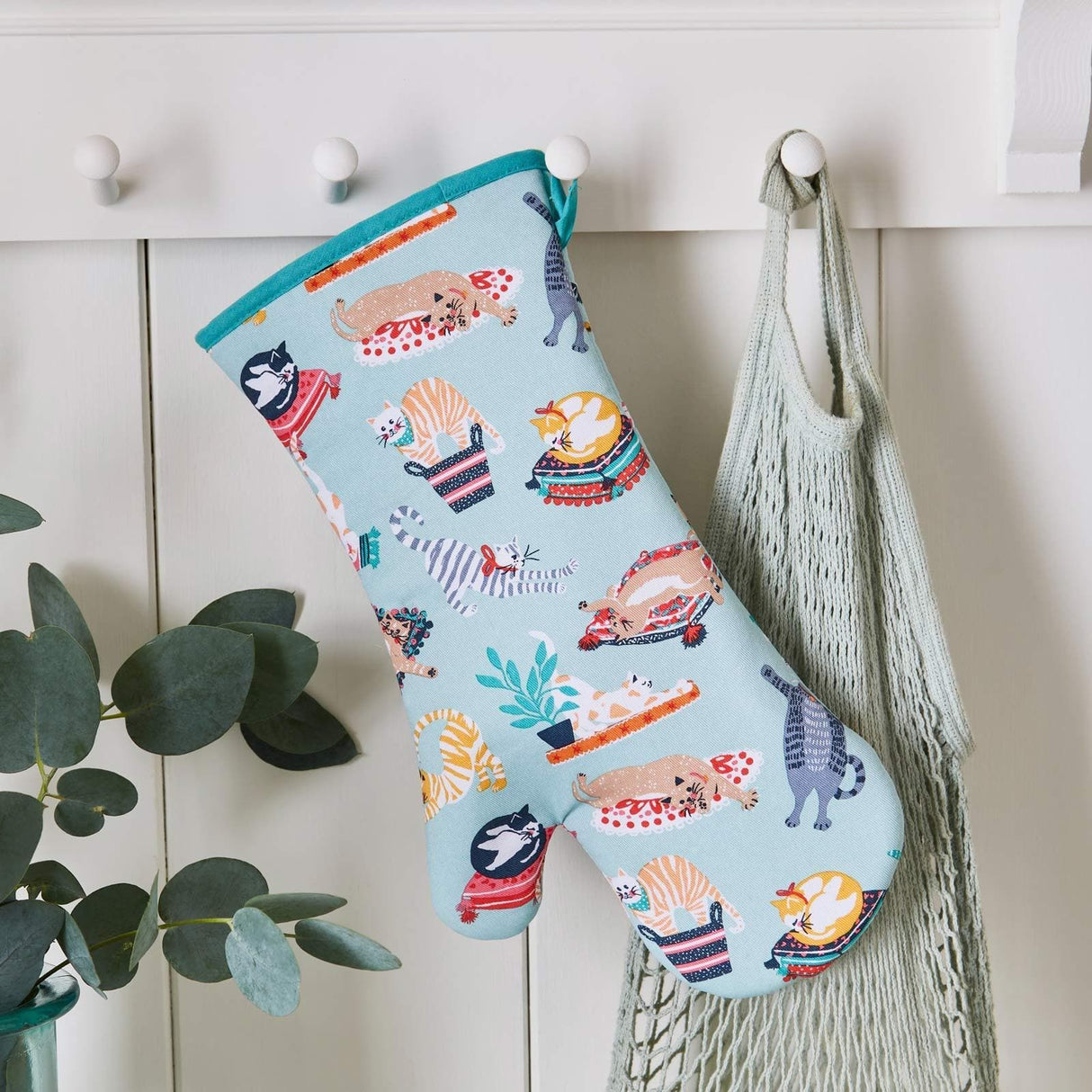 Kitty Cats Luxury Cotton Gauntlet Oven Mitt Oven Gloves Ulster Weavers