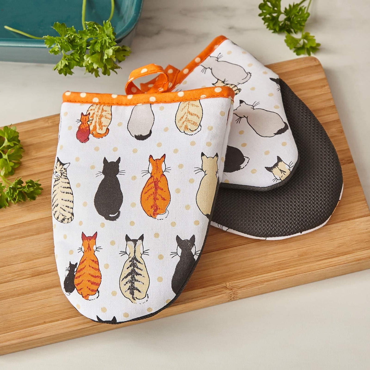 Cats in Waiting Neoprene Micro Mitts Pair Oven Gloves Ulster Weavers