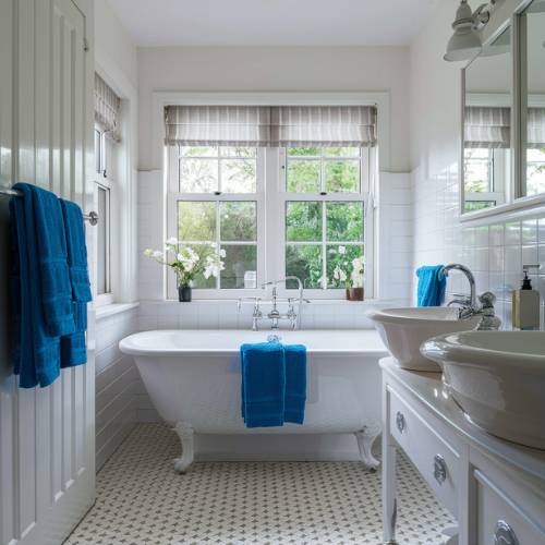 Bathroom Textile Trends 2024: The Rise of Cotton Comfort and Style