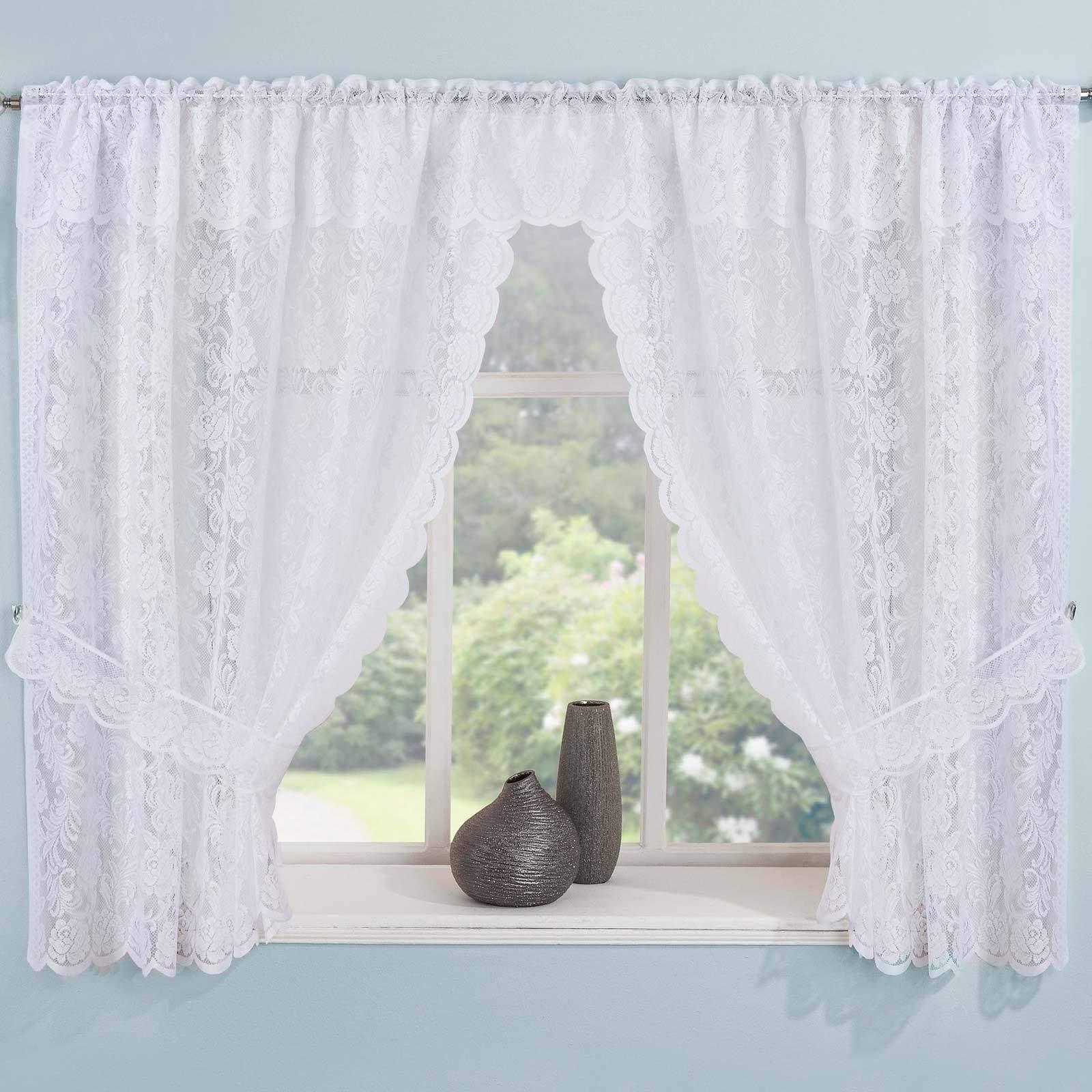 Exploring Kitchen Curtains