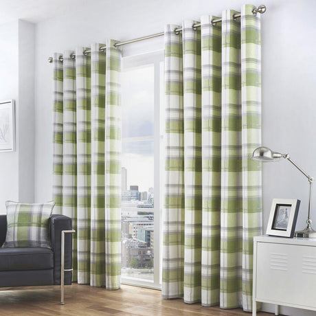 Green Curtains for a Nature-Inspired Home