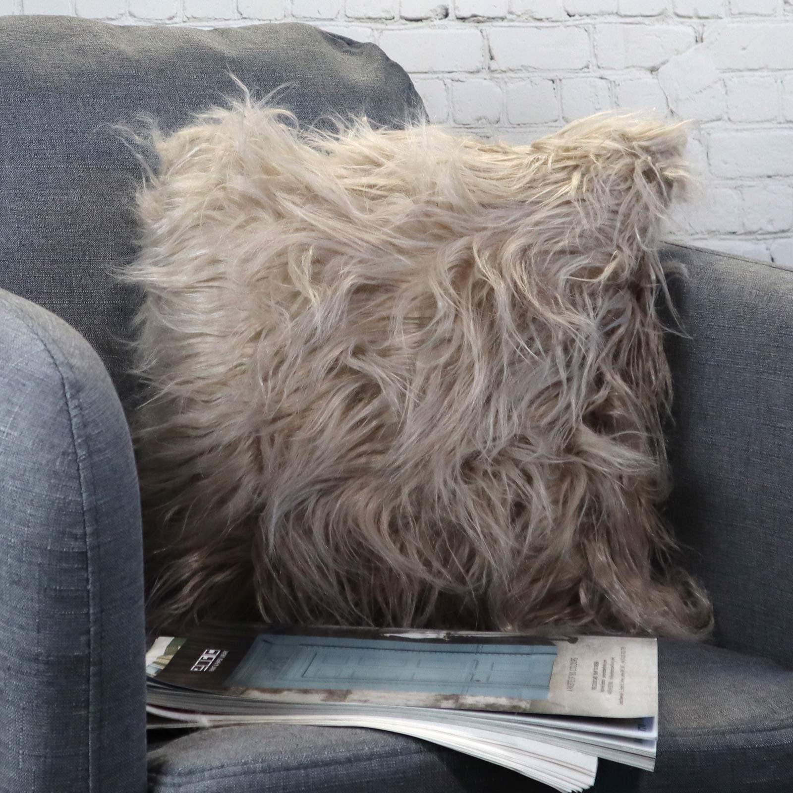 Home Comforts for a Snuggly Living Space