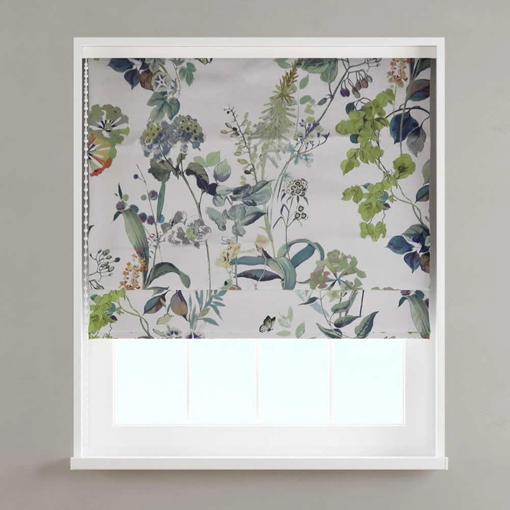 How to Choose the Right Roman Blinds for Your Windows: A Comprehensive Guide