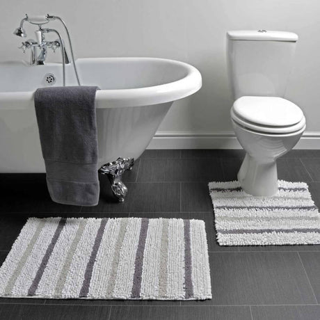 The Most Popular Bath Mats of the Year: Transform Your Bathroom with Stylish and Comfortable Designs