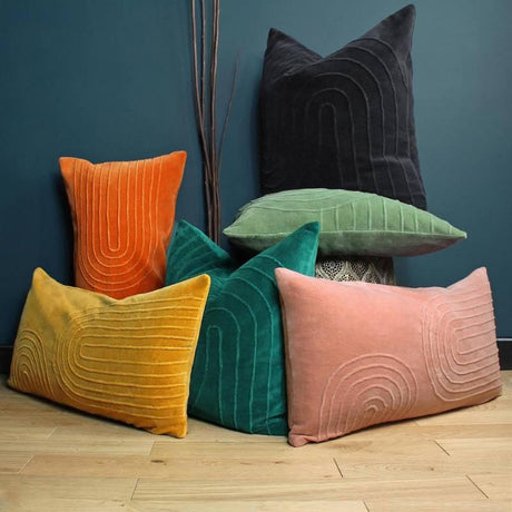 Transform Your Living Room with These Trendy Cushions