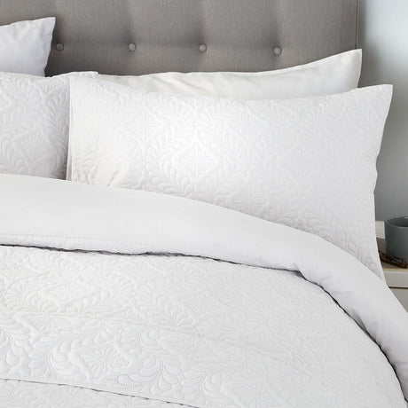 Gianna Duvet Cover Set by Serene