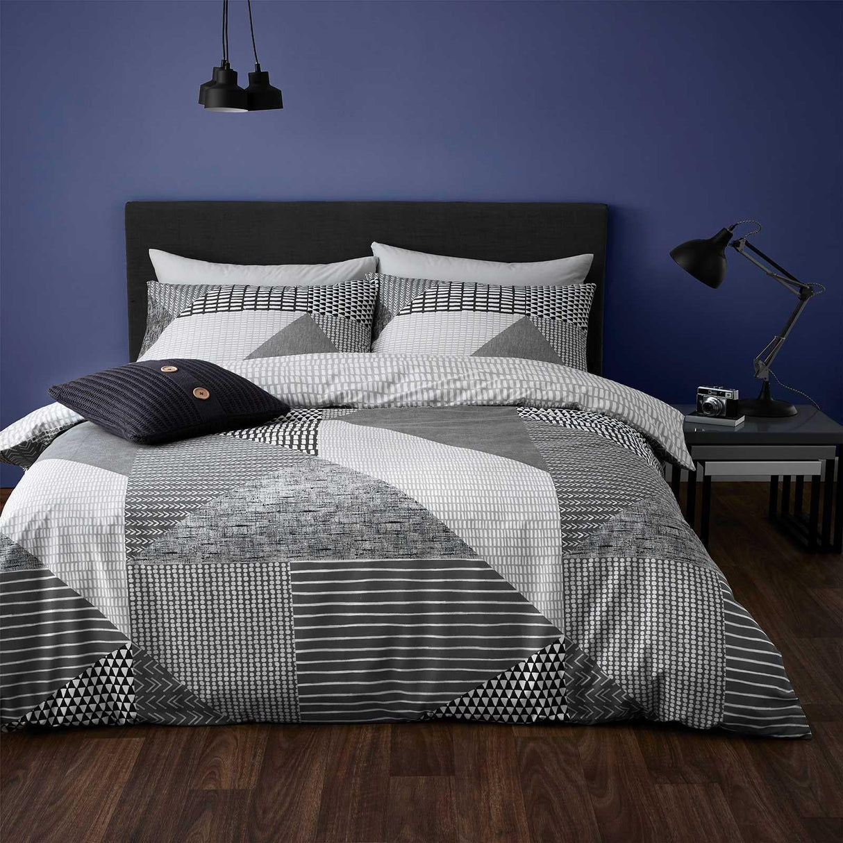 Catherine Lansfield Larsson Geo Duvet Cover Set - Grey