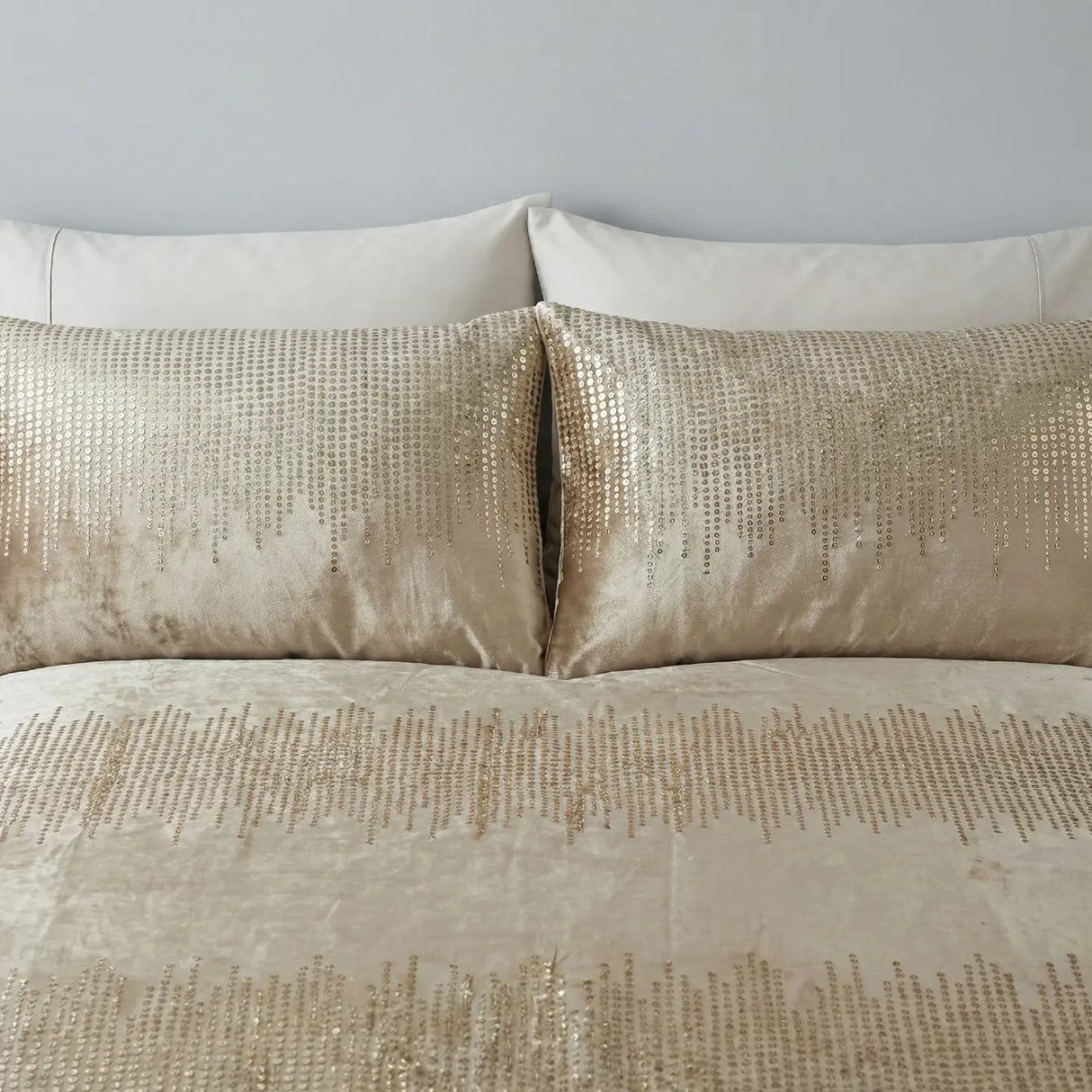 Tiffany Duvet Cover Set - Gold image 3