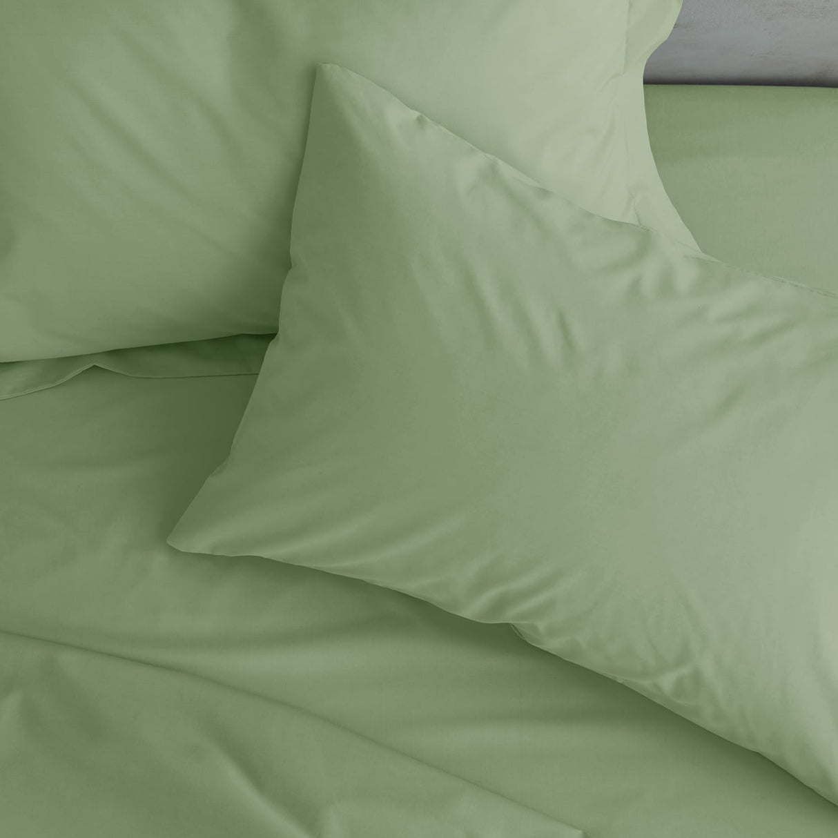 Catherine Lansfield Easy Iron Percale 25cm Deep Sage Fitted Sheet - Easy Iron Percale Sage Green
