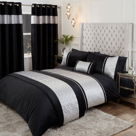 Capri Bed Runner by Rapport Home 6