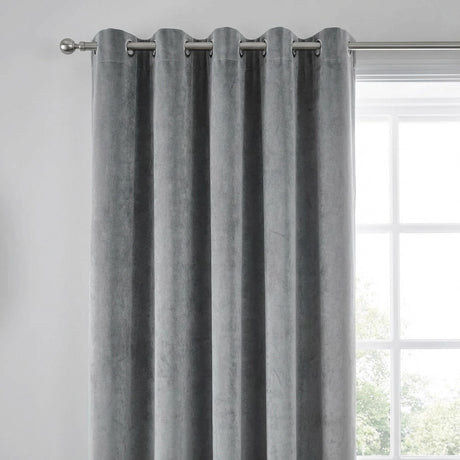 Hampton Velvet Blackout Eyelet Curtains 8