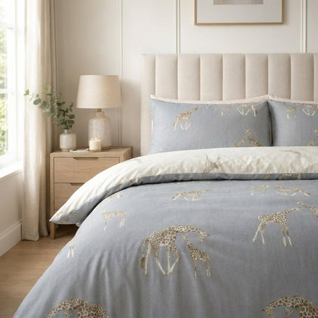 Milo Giraffe Reversible Polycotton Duvet Cover Bedding Set - Grey