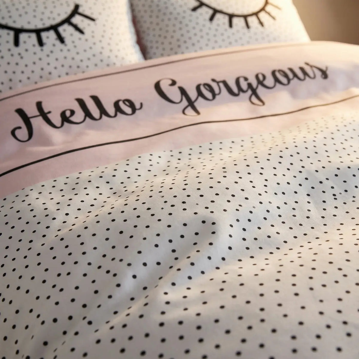 Hello Gorgeous Duvet Cover Set 3