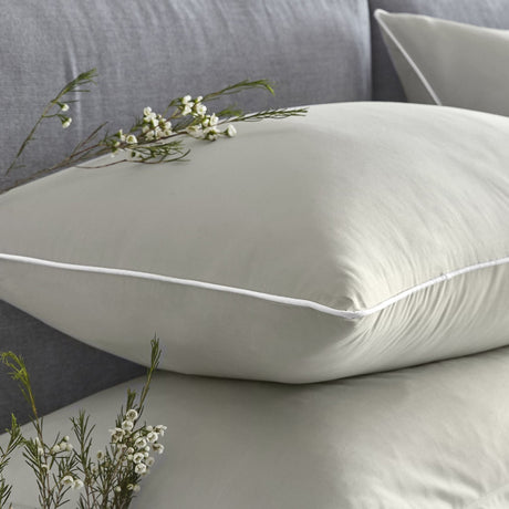 200 Thread Count 100% Cotton Duvet Cover Set - Silver with White Piping - 200 Thread Count Plain Dye Duvet Cover Set In Silver With White Piping 2