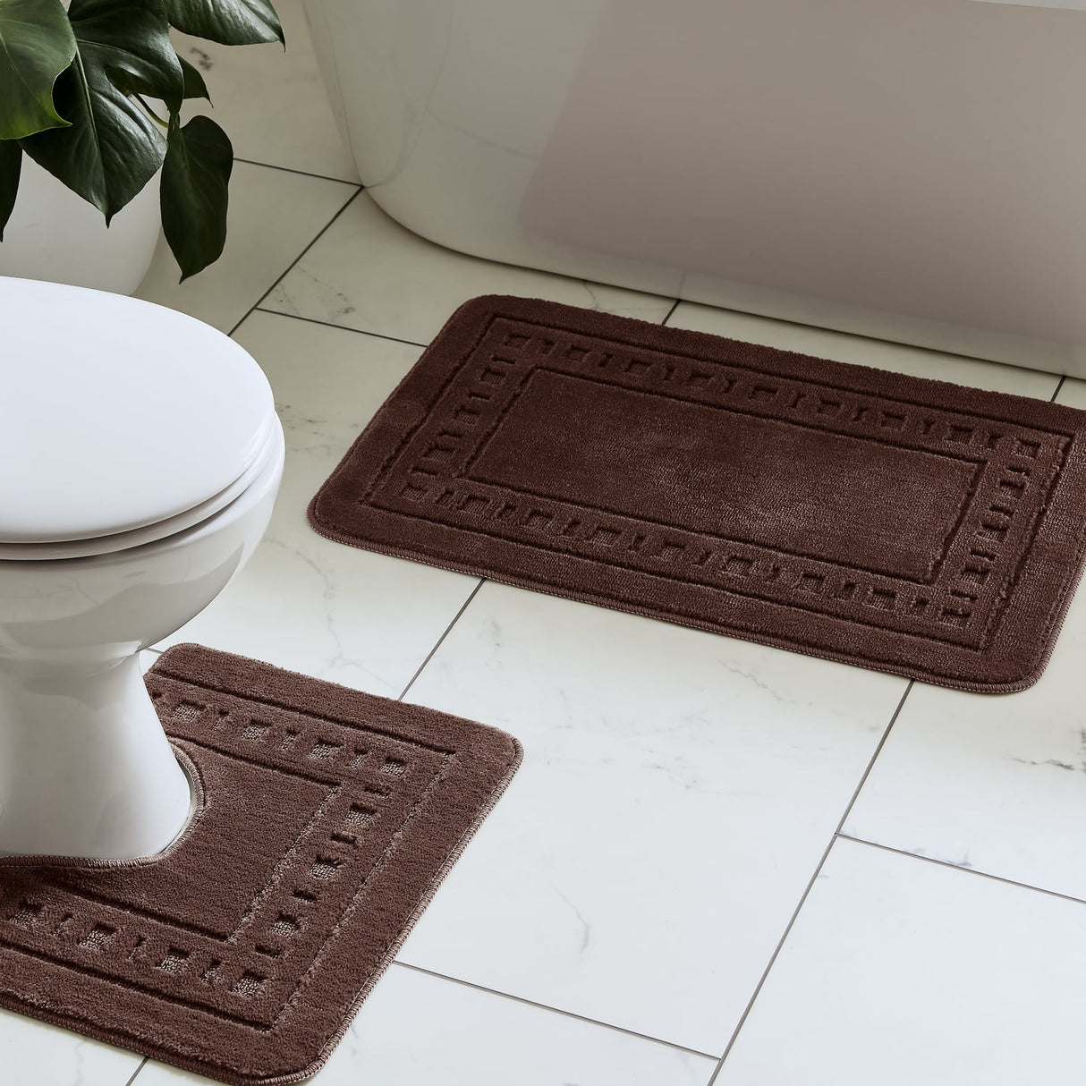 Catherine Lansfield Armoni 2 Piece Bath Mat and Pedestal Bathroom Set - Armoni Chocolate Bath Set