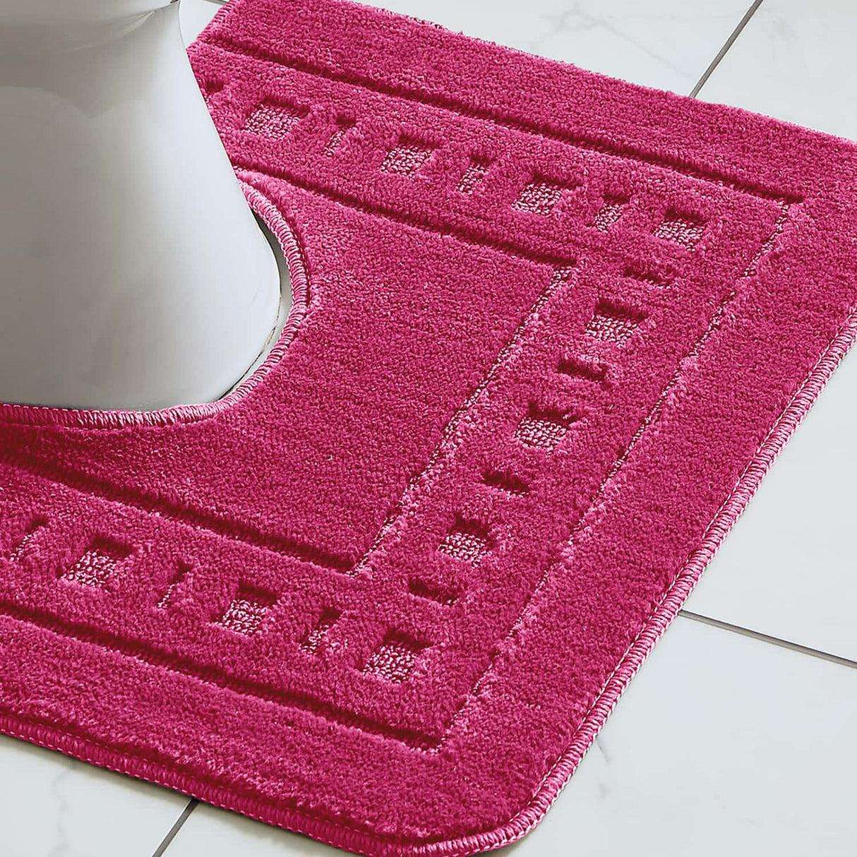 Catherine Lansfield Armoni 2 Piece Bath Mat and Pedestal Bathroom Set - Armoni Hot Pink Bath Set