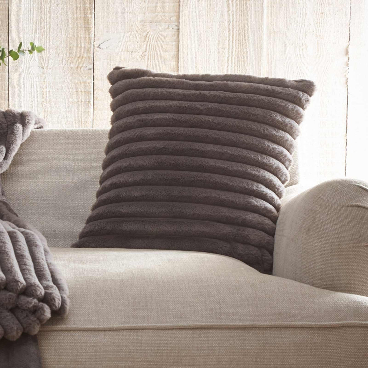 Hygge Morritz Faux Fur Cosy Cushion Cover 43cm x 43cm - Charcoal