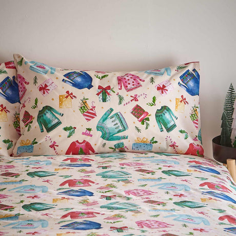 Catherine Lansfield Jolly Jumpers Christmas Duvet Cover Set 3