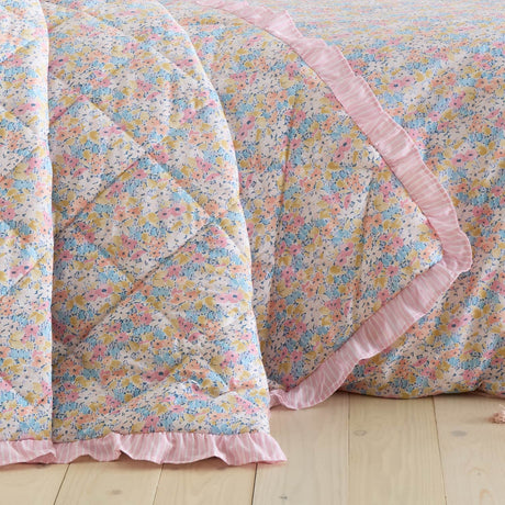 Catherine Lansfield Darcy Floral Bedspread - Darcy Floral Bedspread