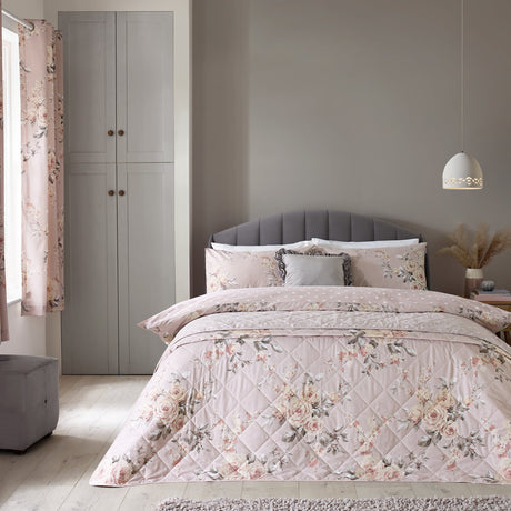 Catherine Lansfield Canterbury Bedspread - Canterbury Blush Bedspread