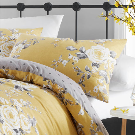 Catherine Lansfield Canterbury Duvet Cover Set - Canterbury Ochre Duvet Set