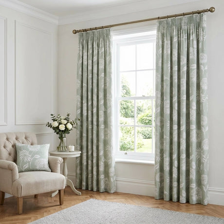Chrysanthemum Floral Ready Made Pencil Pleat Curtains 3