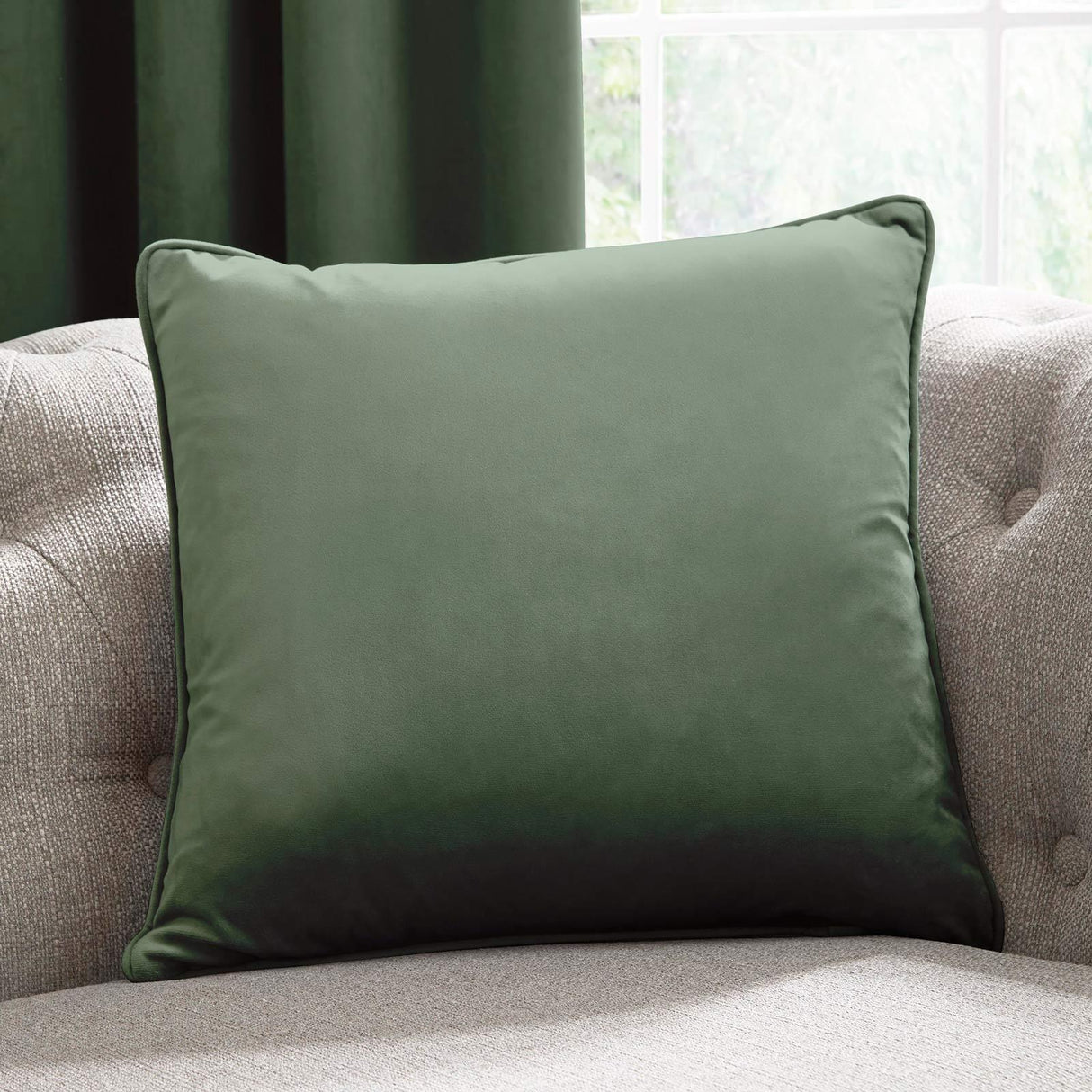 Laurence Llewelyn-Bowen Montrose Velvet Cushion Cover 43cm x 43cm - Bottle Green