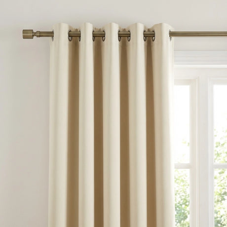 Essential Blackout Eyelet Curtains 5