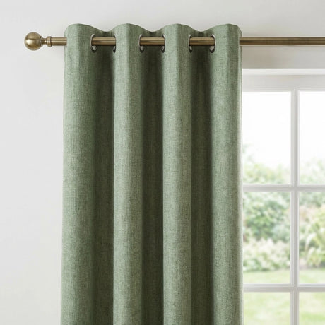 Amberley Thermal Eyelet Curtains 11